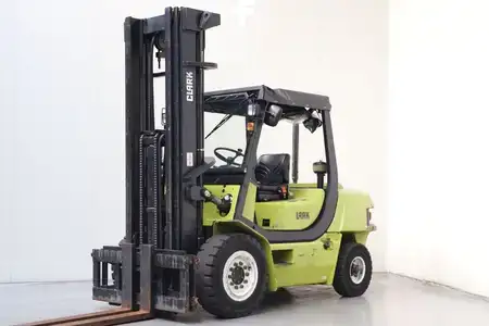 Empilhador diesel 2002  Clark CMP50SD (1)