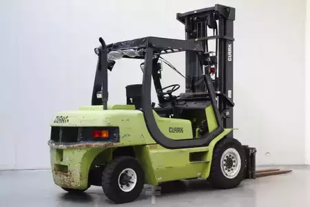 Empilhador diesel 2002  Clark CMP50SD (2)