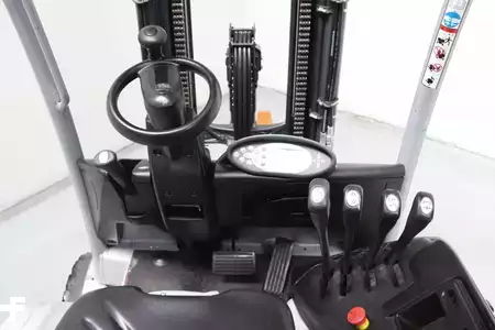 Elektryczne 4-kołowe 2018  Still RX60-30L/600 (3)