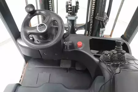 Electric - 3 wheels 2019  Linde E16C-02 (3)