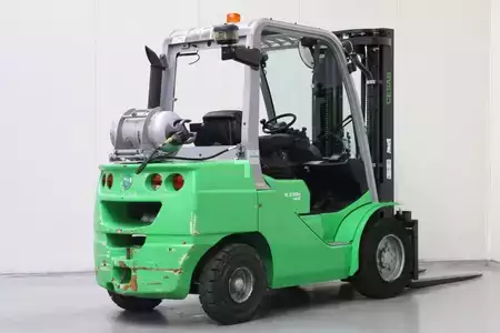 Carrelli elevatori GPL 2019  Cesab M330H-G (2)