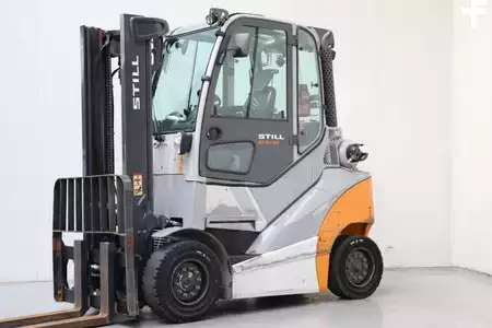 Nestekaasutrukki 2021  Still RX70-40T (1)