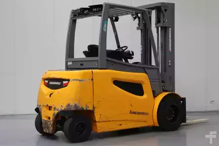 Elektro 4 Rad 2019  Jungheinrich EFG 550 (2)