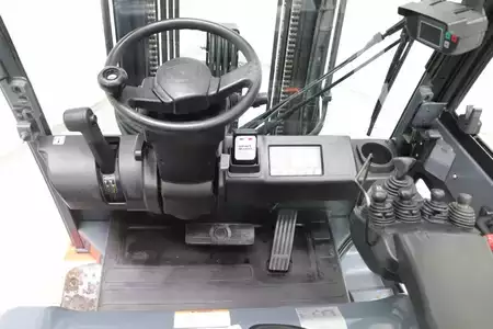 Carrelli elettrici 4 ruote 2020  Toyota 8FBMT25 (3)