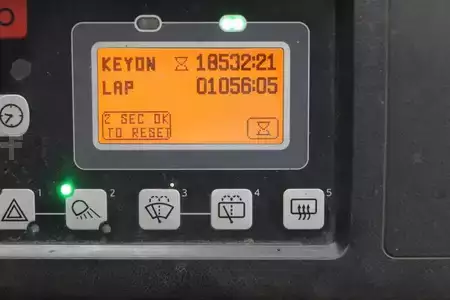 Carrelli elettrici 4 ruote 2020  Toyota 8FBMT25 (6)