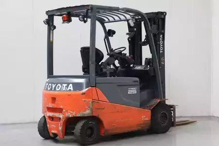 Carrelli elettrici 4 ruote 2020  Toyota 8FBMT25 (2)
