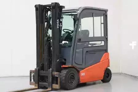 Eléctrico - 4 rodas 2020  Toyota 8FBMT25 (1)