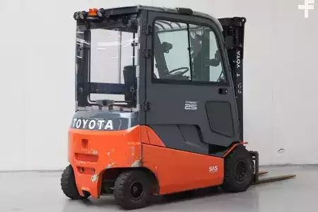 Eléctrico - 4 rodas 2020  Toyota 8FBMT25 (2)