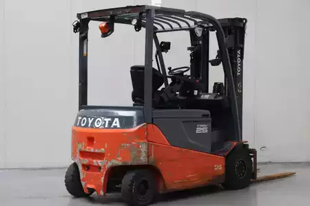 Carrelli elettrici 4 ruote 2020  Toyota 8FBMT25 (2)