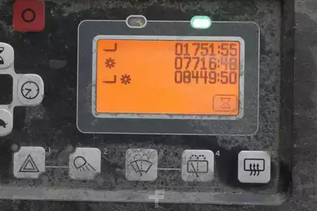 Carrelli elettrici 4 ruote 2020  Toyota 8FBMT25 (7)