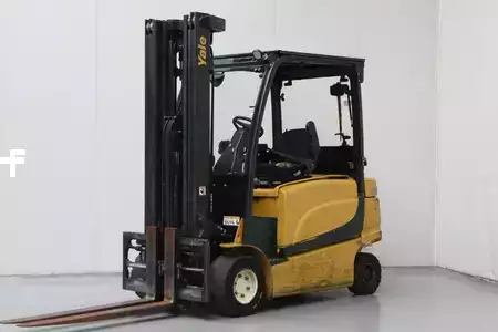Carrelli elettrici 4 ruote 2018  Yale ERP35VL (1)