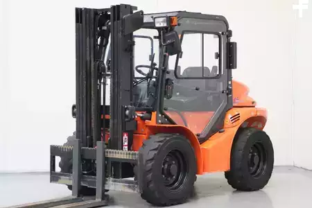 Rough Terrain Forklifts 2005  Mastexplorer H15D 4WD (1)