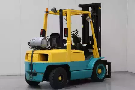 Nestekaasutrukki 1998  Hyster H3.20XML (2)