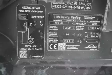 Elektryczne 4-kołowe 2018  Linde E25L-01 (4)