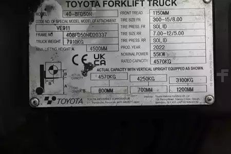 Wózki widłowe diesel 2022  Toyota 40-8FD50N (4)