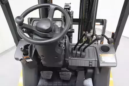 Treibgasstapler 2019  CAT Lift Trucks GP18NT (3)