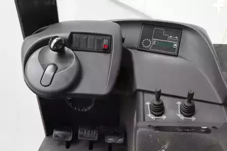 Skjutstativtruck 2003  Linde R16 (3)