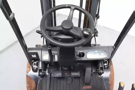Gas truck 2016  Doosan G30E-5 (3)