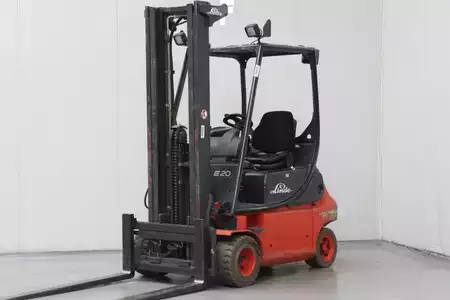 El Truck - 3-hjul 2001  Linde E20P-02 (1)