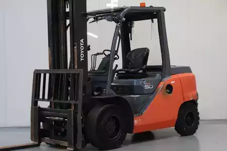 Diesel Forklifts 2022  Toyota 40-8FD45N (1)