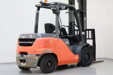 Diesel Forklifts 2022  Toyota 40-8FD50N (2)