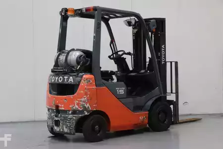 Carretilla elevadora GLP 2020  Toyota 02-8FGF15 (2)