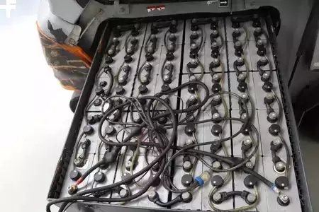 Carrelli elettrici 4 ruote 2018  Still RX60-35 (5)