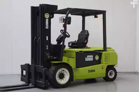 Elektro čtyřkolový VZV 2023  Clark GEX50 (1)