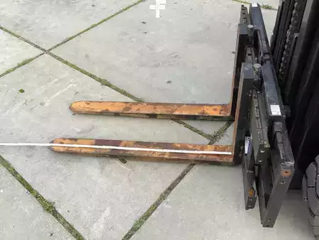 Diesel heftrucks 2022  EP Equipment CPCD40-XH8BN (7)