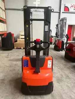 Apilador eléctrico 2016  [div] SWE120L (2)