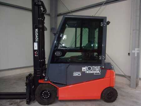 4-wiel elektrische heftrucks 2018  Toyota 8FBMT30 (1)