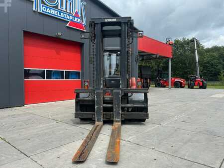 Dieseltrukki 2013  Kalmar DCG120-12 (5)