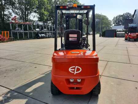 El Truck - 4-hjul 2024  EP Equipment EFL353 P mit Joystick (3)