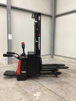 Electric Pallet Trucks 2025  EP Equipment ES16-RSi (6)