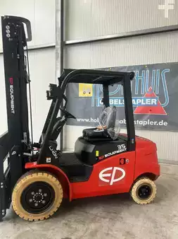 4-wiel elektrische heftrucks 2025  EP Equipment EFL353 P (4)