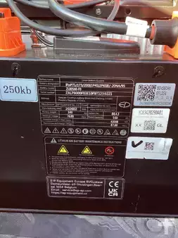 4-wiel elektrische heftrucks 2026  EP Equipment EFL35 Pro + Fingertip + Waage (10)