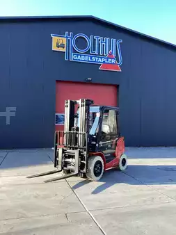 4-wiel elektrische heftrucks 2026  EP Equipment EFL35 Pro + Fingertip + Waage (2)