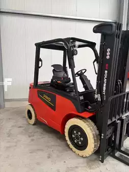 4-wiel elektrische heftrucks 2026  EP Equipment EFL30 Pro + Fingertip + Waage (5)