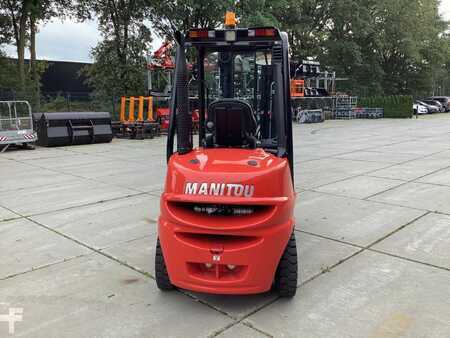 Wózki widłowe diesel 2023  Manitou MI25D (5)