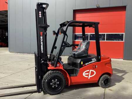 Electric - 4 wheels 2023  EP Equipment EFL353S (2)