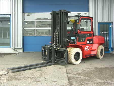 EP Equipment EFL702 Li-Ion inkl. Kaup ZVG