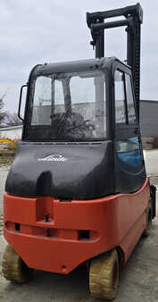 Elektryczne 4-kołowe 2004 Linde E25/600-03 (2)