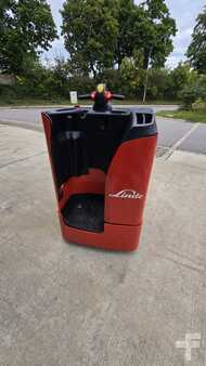 Wózki niskiego podnoszenia 2008  Linde T20 (3)