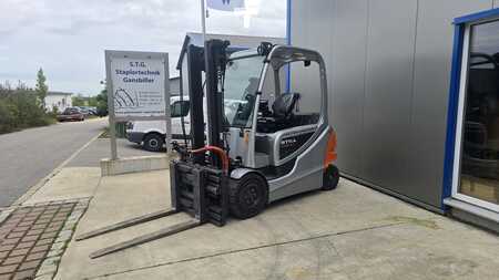 Elektryczne 4-kołowe 2013 Still RX 60-30 L (1)