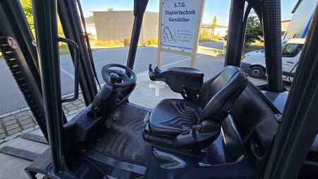 Wózki widłowe diesel 2014  Linde H25D-02 (3)