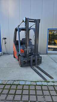 Wózki widłowe diesel 2014  Linde H25D-02 (5)