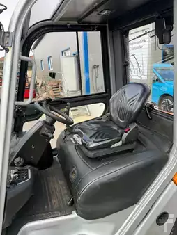 Carrelli elevatori diesel 2013  Still RC40 (2)
