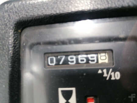 Carrello elevatore diesel 1994  Toyota 5FDF18 (10)