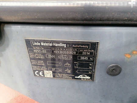 Wózki gazowe 2014  Linde H25T-02 (11)