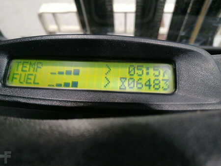 Dieselový VZV 2011  Yale GDP35VX (10)